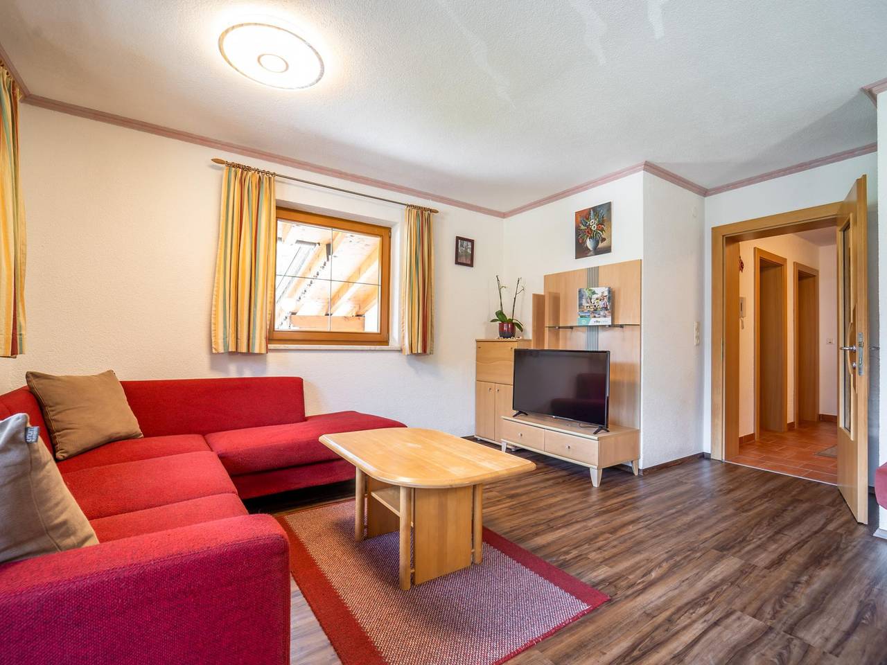 Ganze Wohnung, Wohnung mit Balkon und Aussicht
 in Ramsau im Zillertal, Tiroler Unterland