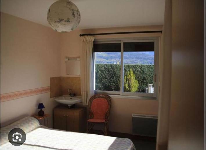 Gîte pour 2 personnes, avec vue et jardin, animaux acceptés à Savines-le-Lac - 2