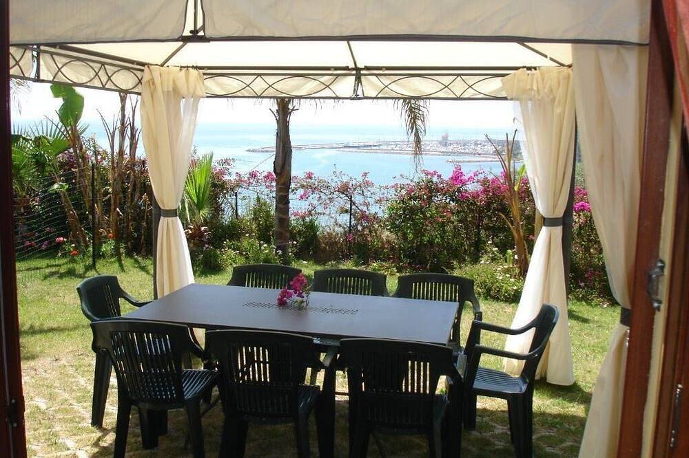 Villa Del Mare Ligure in Moiano (Cipressa), Cipressa