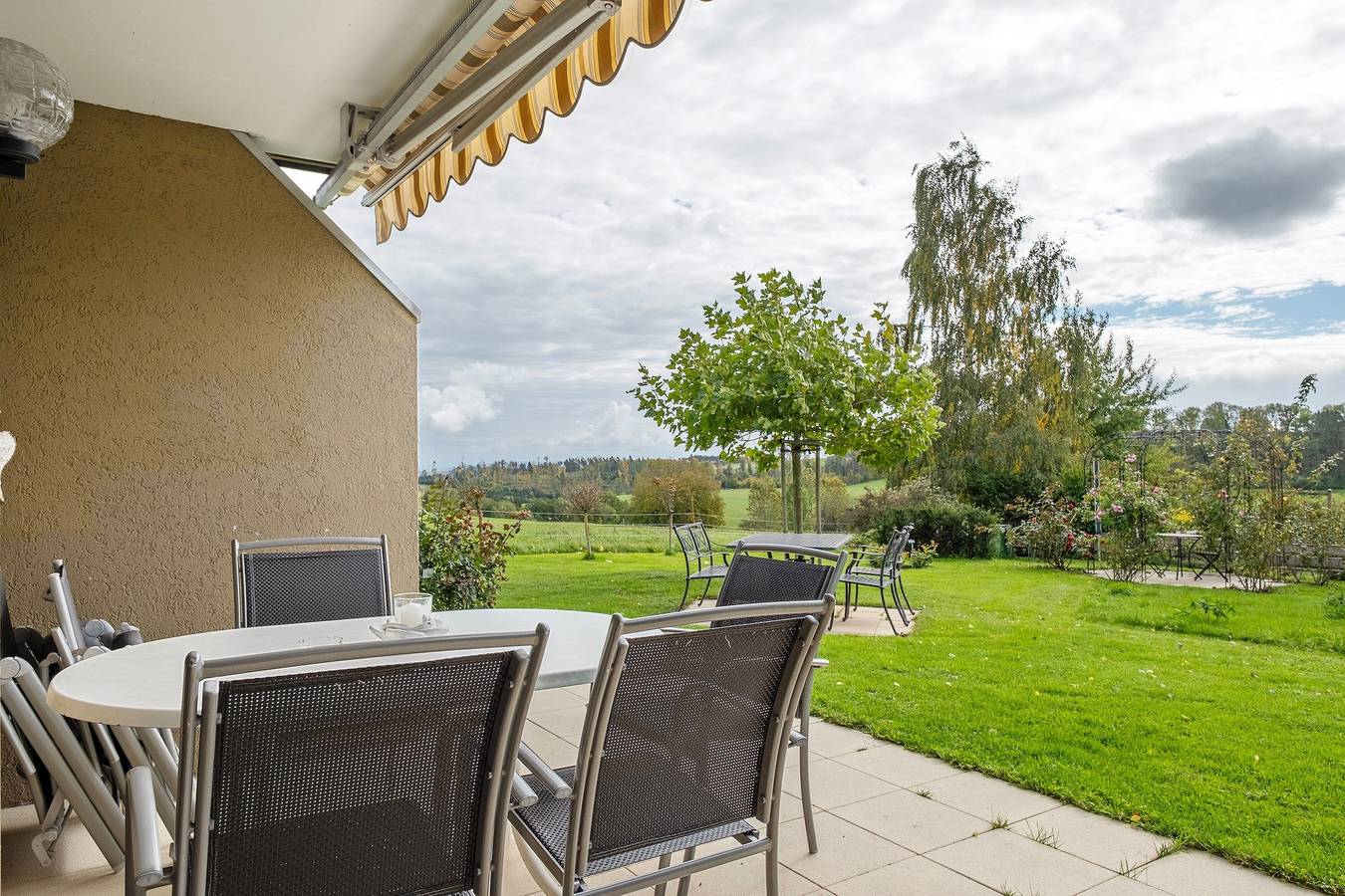 Ganze Wohnung, Apartment 'Ost, 48 qm' mit gemeinsamer Terrasse, gemeinsamem Garten und Wlan in Weilheim, Südschwarzwald