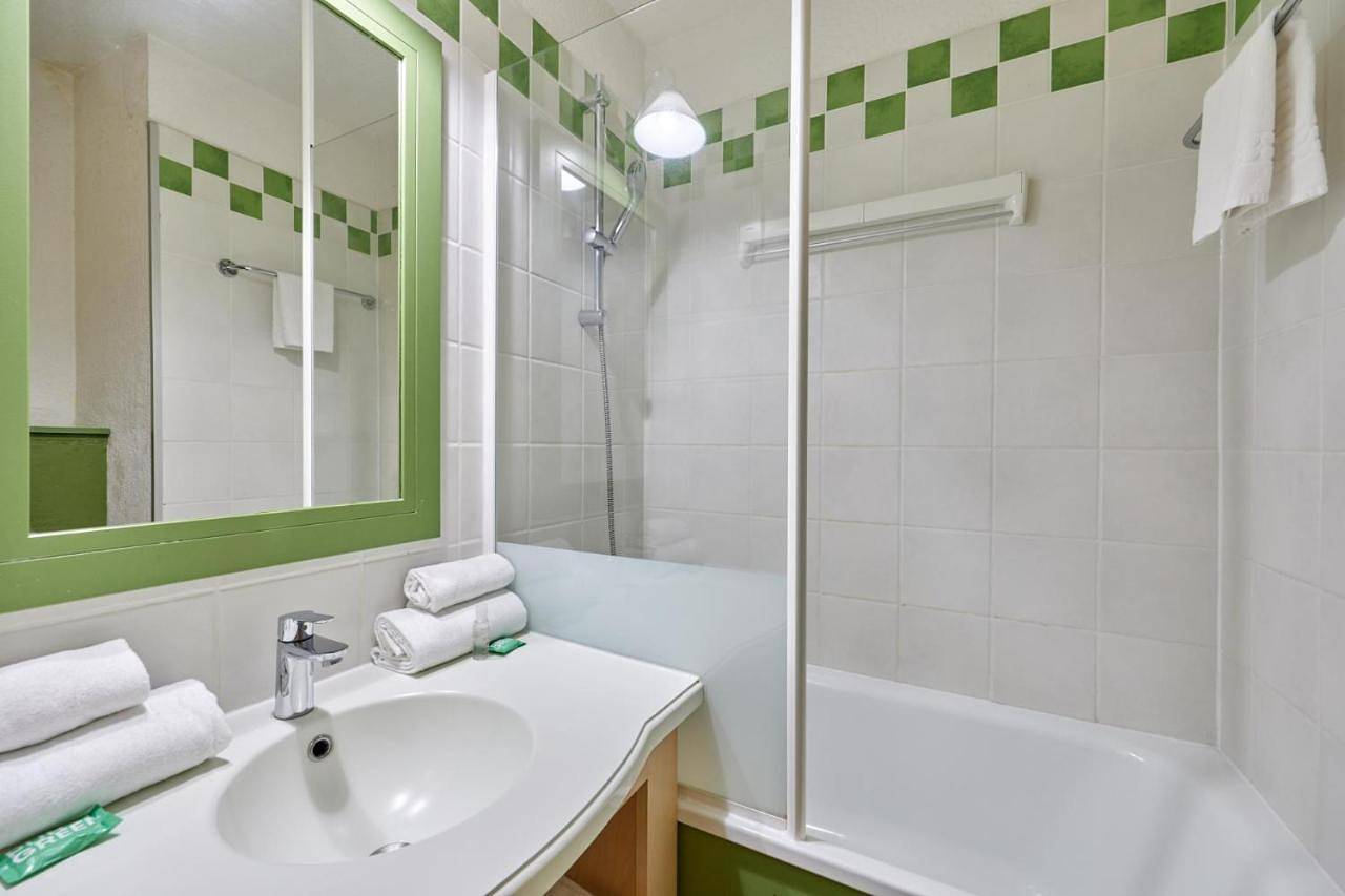Double Room with Sea View in Deauville, Région de Lisieux