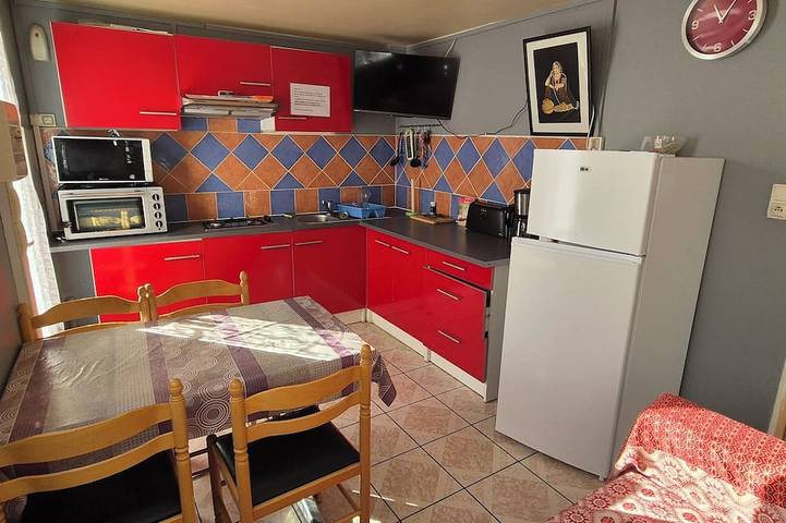 Appartement entier, Appartement T2 calme et équipé proche Thermes de Dax in Dax, Région de Dax