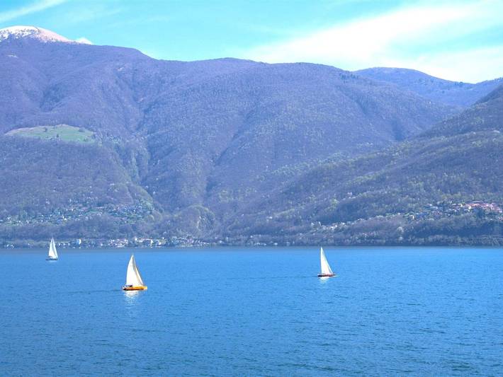 Ferienwohnung für 6 Personen, mit Balkon in Brissago