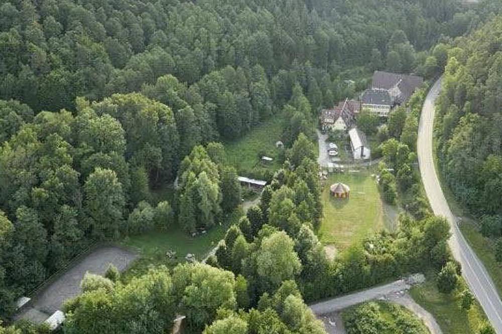 Ganze Wohnung, Gutshof Kaiserbacher Mühle - Appartement/Fewo, Dusche und Badewanne, 4 oder meh in Klingenmünster, Trifelsland