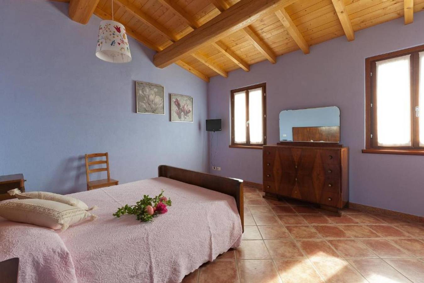 Zimmer 'Quadrupla Comfort 2' mit gemeinsamer Terrasse, Wi-Fi und Klimaanlage in Cavriana, Mantua Provinz