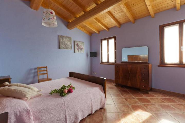 Zimmer für 4 Personen, mit Balkon und Garten, mit Haustier - 1