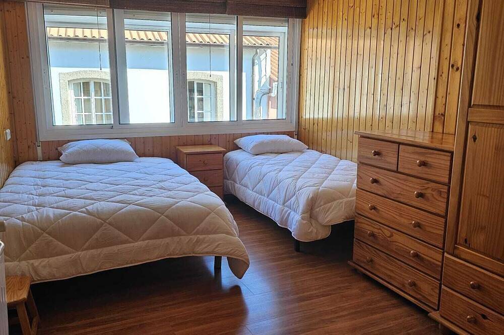 Real 43 *Buen camino* in Neda, Costa de Galicia