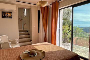 Villa pour 8 Personnes dans Vence, Région de Cannes, Photo 1