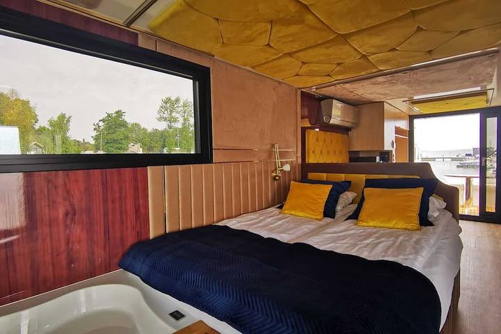 Hausboot für 3 Personen, mit Terrasse in der Lübecker Bucht - 4