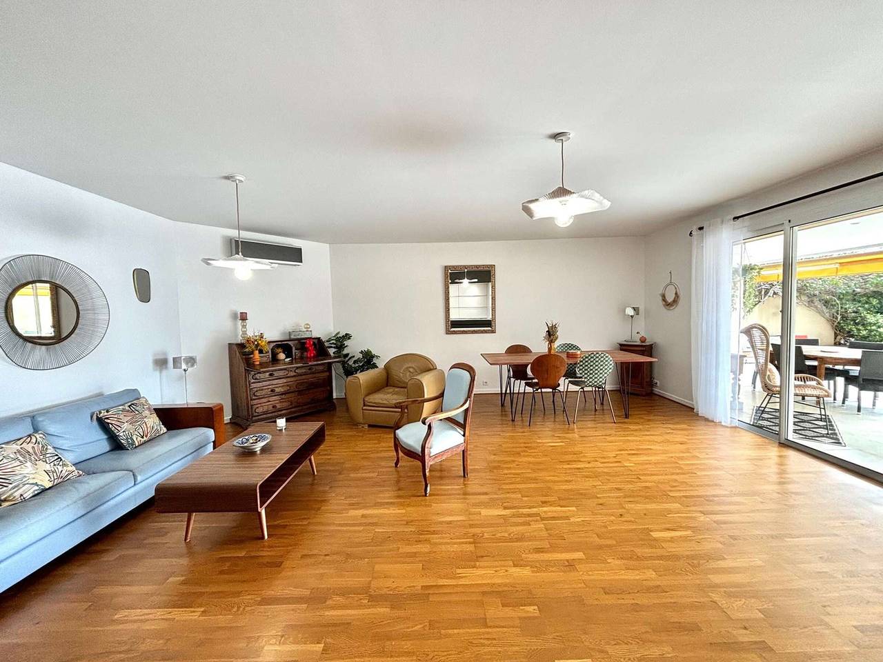 Appartamento intero, Beachfront Apartment, 5 Rooms, Garden & Terrace in Ajaccio in Ajaccio, Ajaccio e dintorni