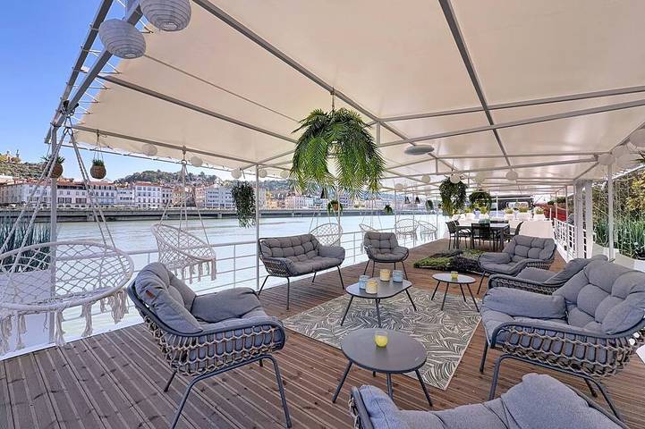 Péniche pour 10 personnes - 1