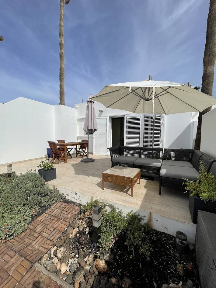 Apartamento para 4 personas, con terraza y jardín en Los Pocillos