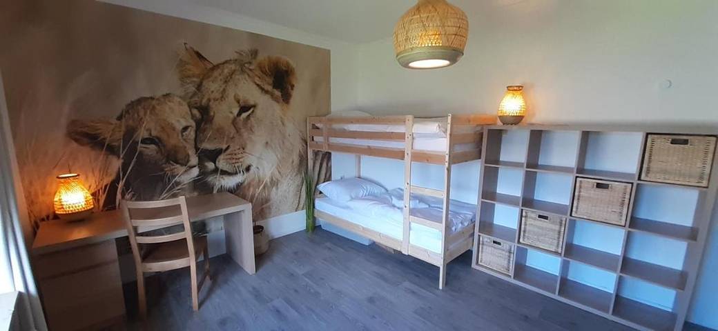 Ferienwohnung für 8 Personen, mit Terrasse und Garten sowie Ausblick in Niedenstein - 2