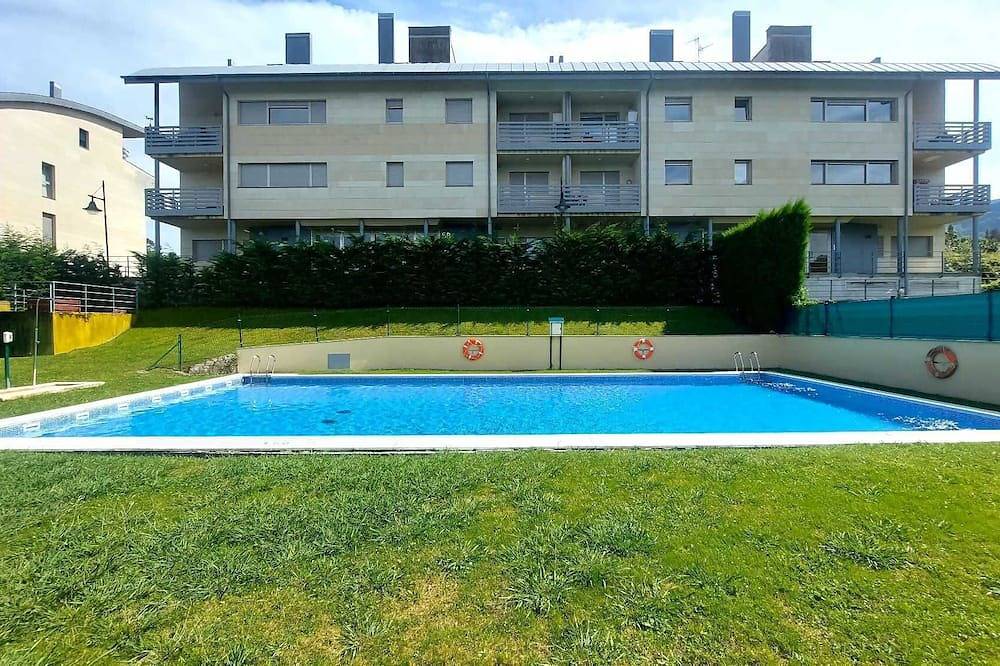Apartamento entero, Las Xanas · Vistas, piscina, parking y Wifi in Pancar (Asturias), Llanes