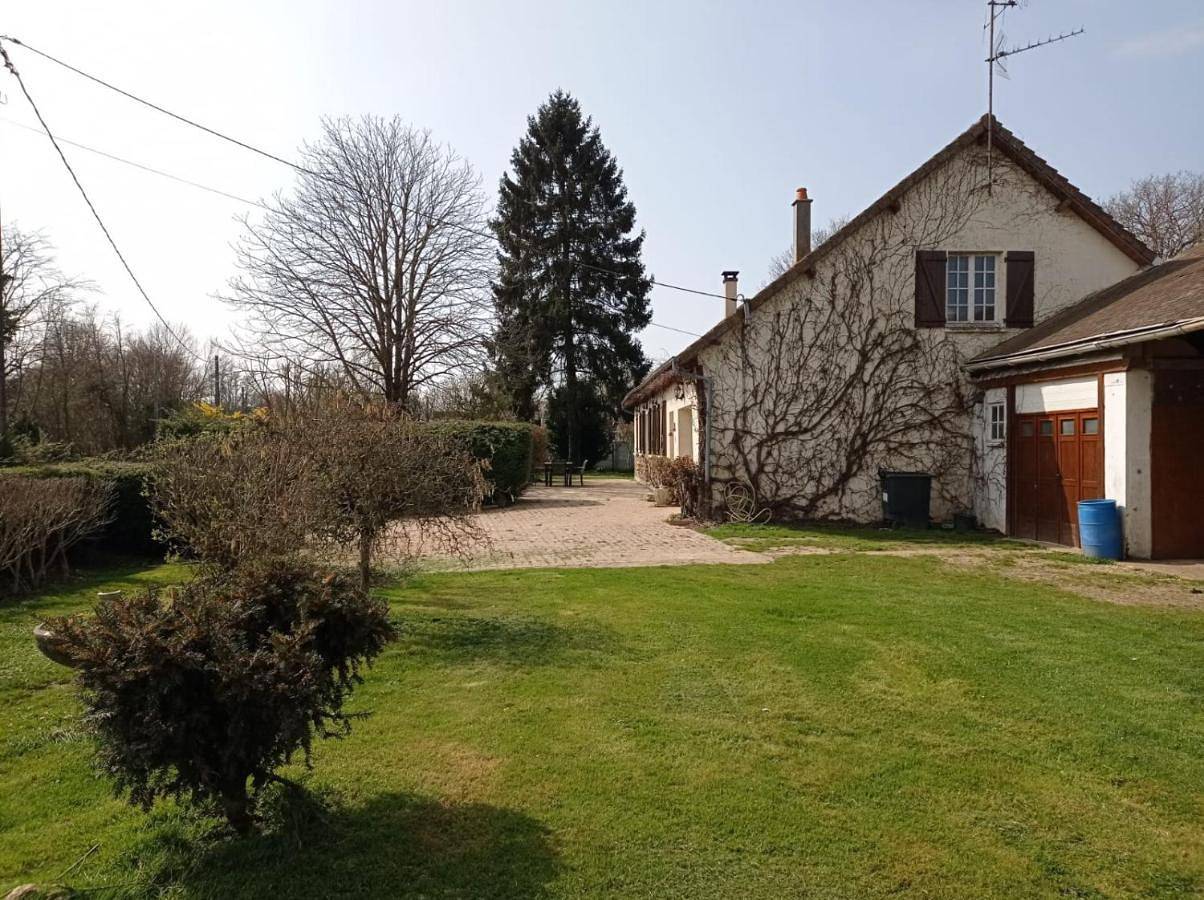 Appartement entier, Apartment in La Bazoche-Gouet, Région de Nogent-le-Rotrou