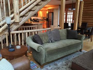 Log Cabin for 5 Guests in Catskill Mountains, Ulster County, Picture 4