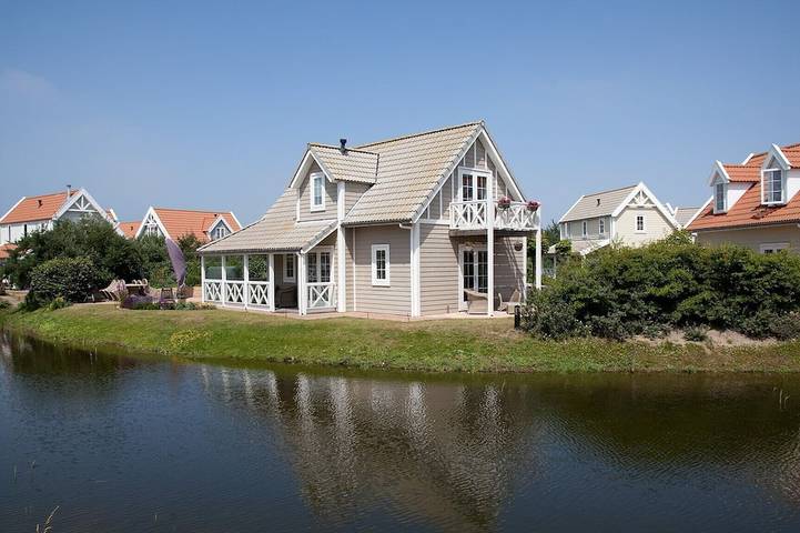 Ferienhaus für 6 Personen, mit Terrasse und Garten in Westland