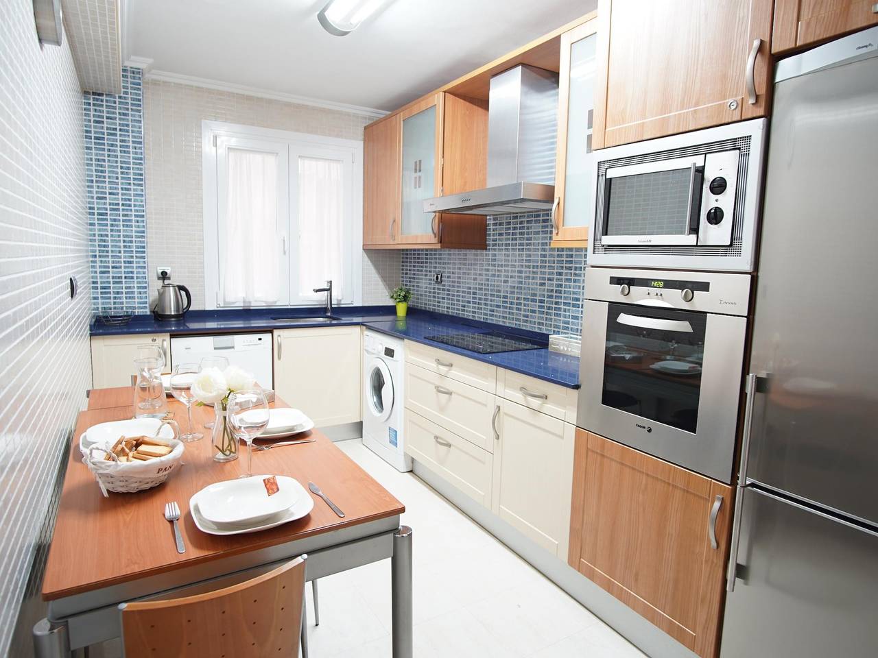 Appartamento intero, Appartamento vacanze per 3 persone in Bilbao, Biscaglia