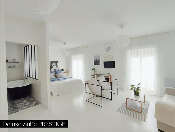 Chambre d’hôte pour 3 personnes, avec Terrasse et Vue à Marseillan