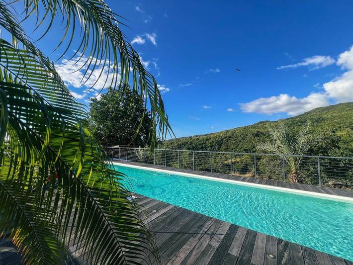 Maison de vacances pour 2 personnes, avec vue ainsi que jardin et piscine