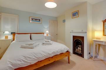 Log Cabin for 3 People in Southwold, Waveney District, Photo 1
