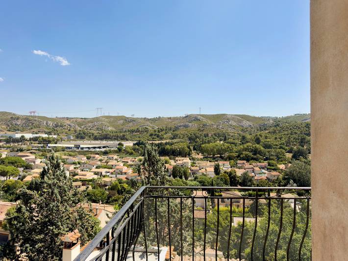 Ganze Wohnung, Apartment „Le Mazellet“ mit Bergblick, Wlan und Klimaanlage in Les Pennes-Mirabeau, Mittelmeerküste (Frankreich)