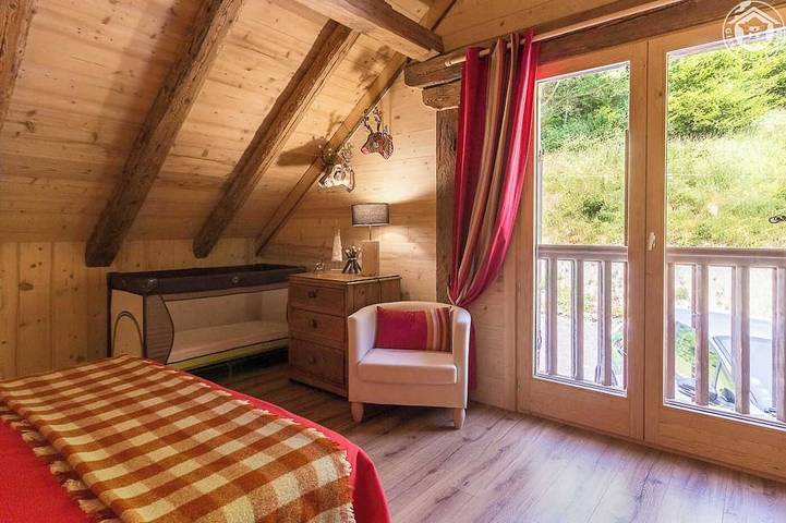 Location de vacances pour 10 personnes, avec terrasse ainsi que sauna et jardin à Queige - 3