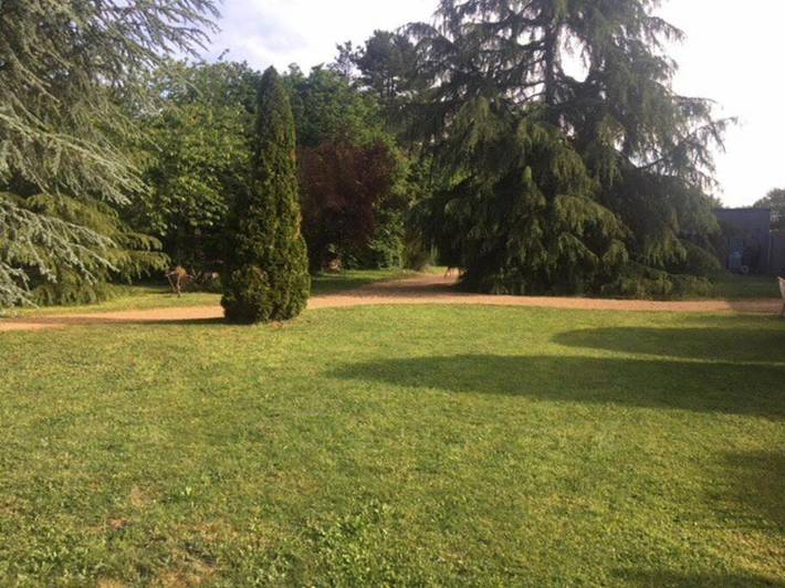 Location de vacances pour 6 personnes, avec jardin à Véretz - 4