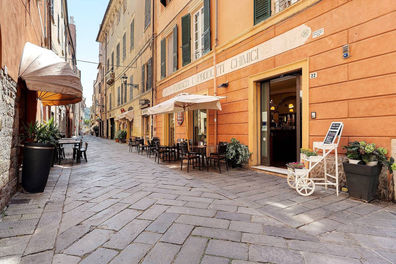 Vakantieappartement voor 4 Personen in Albenga, Ligurische Alpen