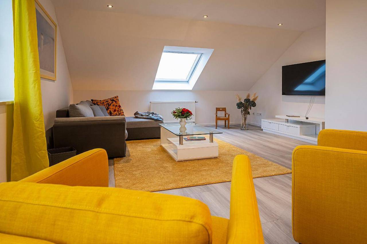 Deluxe Double Room with Balcony in Bobingen, Bayerisch Schwaben