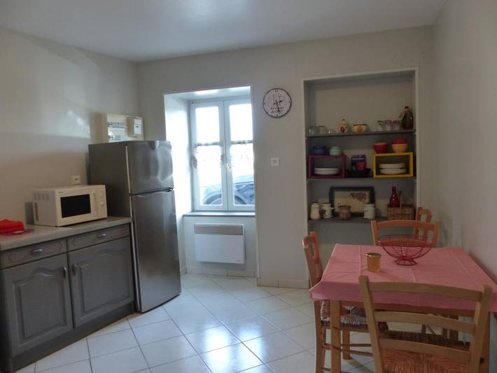 Gîte pour 4 personnes, avec jardin, animaux acceptés dans Allier - 3