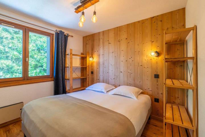 Gîte pour 4 personnes, avec Balcon dans Chinaillon - 4