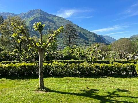 Camping Du Valentin - Hébergement 3 personnes - Forfait Camp'Etoiles in Laruns, Région D'oloron-Sainte-Marie