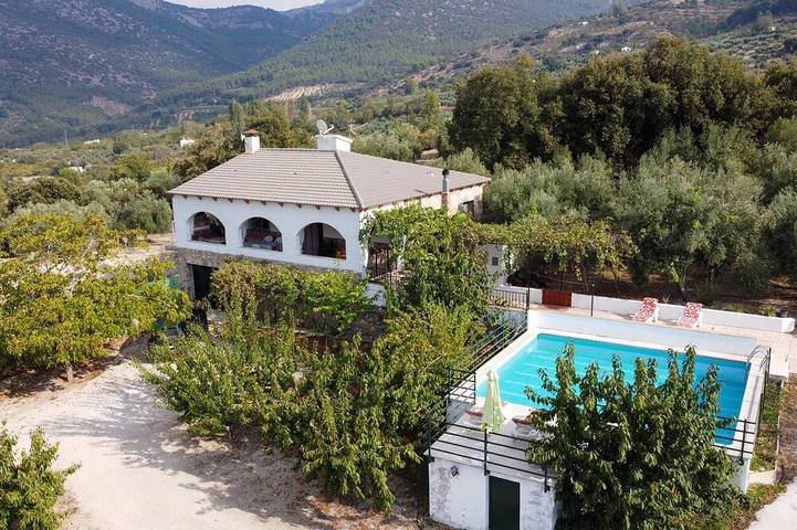 Holiday home for 8 people, with balcony and garden - 1
