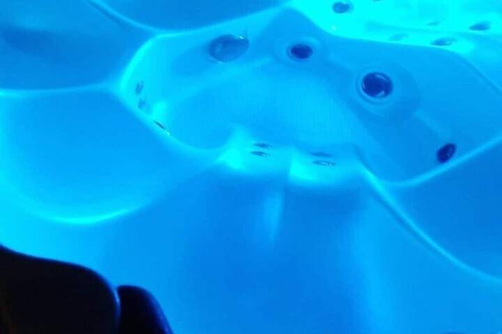 Appartement de vacances pour 5 personnes, avec jacuzzi ainsi que jardin et sauna