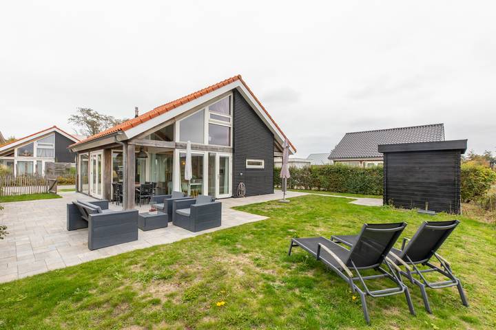 Vakantieappartement voor 6 personen, met tuin en terras, met huisdier in Renesse