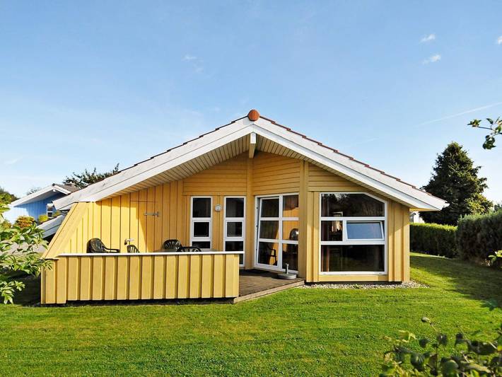 Ferienhaus für 6 Personen, mit Terrasse und Sauna in Wackerballig
