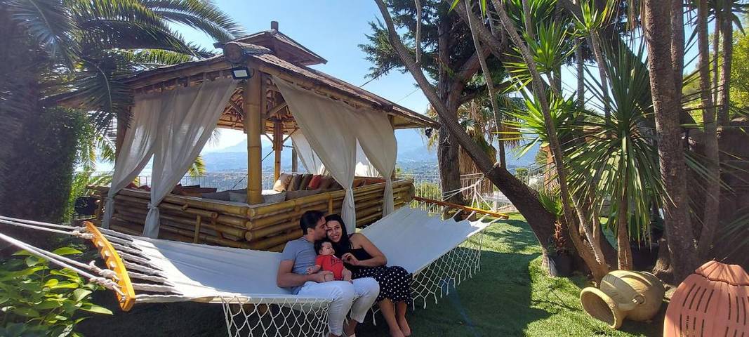 Appartement de vacances pour 4 personnes, avec vue et jardin