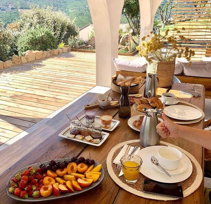 Location de vacances pour 2 personnes, avec jardin et sauna ainsi que vue et piscine à Peri - 3