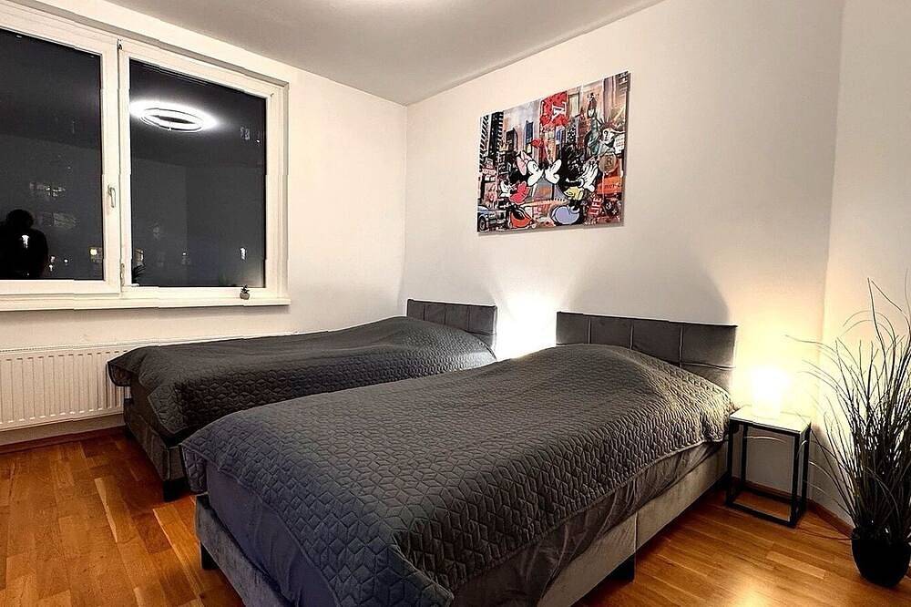 Ganze Wohnung, Wohnen am Fluss im City Apartment Linz Donaublick - Cafe & Wlan, Self-checkin in Linz, Linz-Wels
