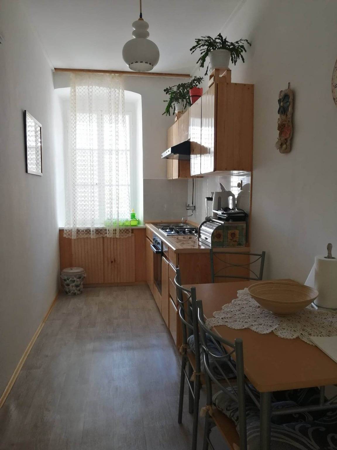 Cały apartament, Dwupokojowy apartament z tarasem i widokiem na morze Mali Losinj -a in Mali Lošinj, Lošinj (Kvarn Bay)