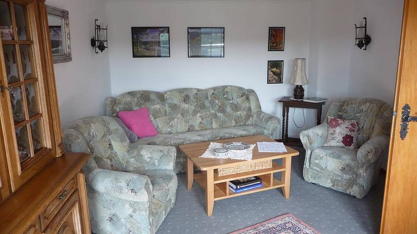 Ganze Ferienwohnung, 5-Bett-Ferienwohnung, Dusche/Wc, Nichtraucher in Wollenberg, Hellenthal