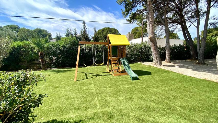 Casa rural para 10 personas, con Balcón y Terraza además de Jardín y Vistas en Vandellós y Hospitalet del Infante - 3