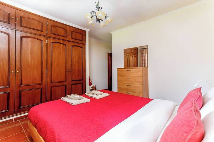 Charmanter, freistehender Bungalow mit privatem Pool, 5 Minuten von Praia Verde 94153 / Al entfernt in Quinta do Sobral, Castro Marim