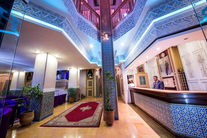 Hôtel pour 3 personnes, avec balcon