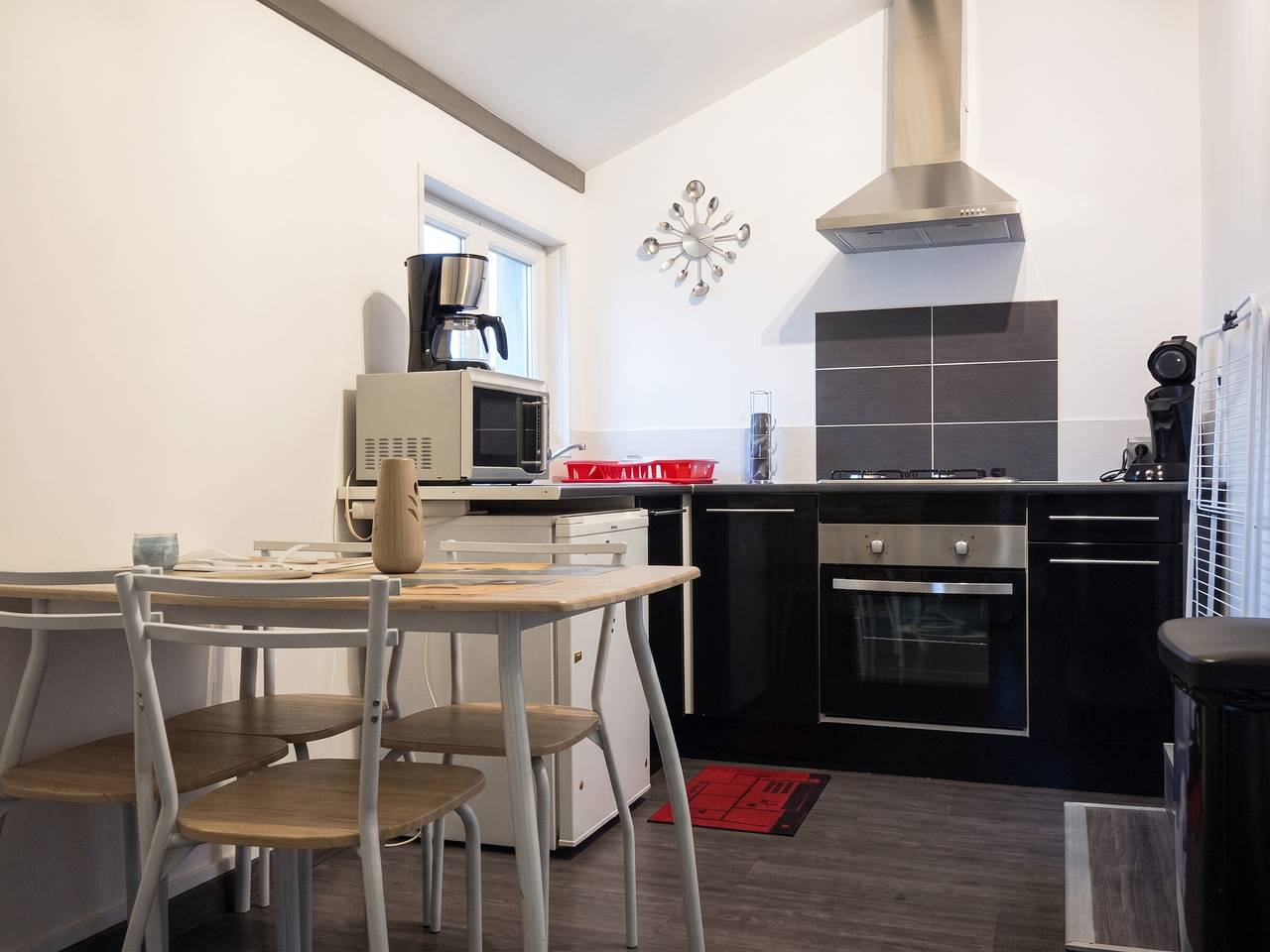 Studio entier, Studio charmant à Vierville-sur-Mer - 30m² avec jardin in Omaha Beach, Vierville-sur-Mer