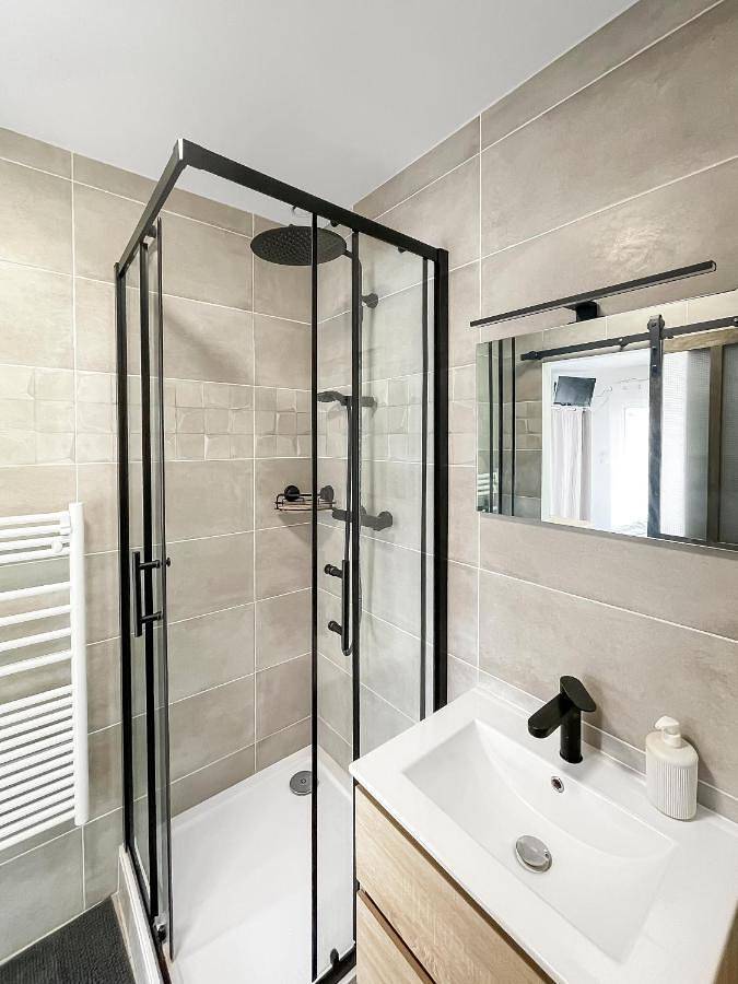 Gîte pour 2 personnes, avec terrasse et jardin à Saint-Médard-en-Jalles - 3