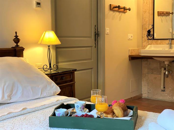 Gîte pour 10 personnes, animaux acceptés