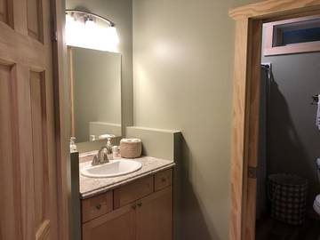 Vacation House for 4 Guests in Ontario County, Picture 2