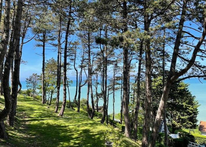 Location de vacances pour 6 personnes, avec jardin et vue dans Falaises du Bois de Cise - 3
